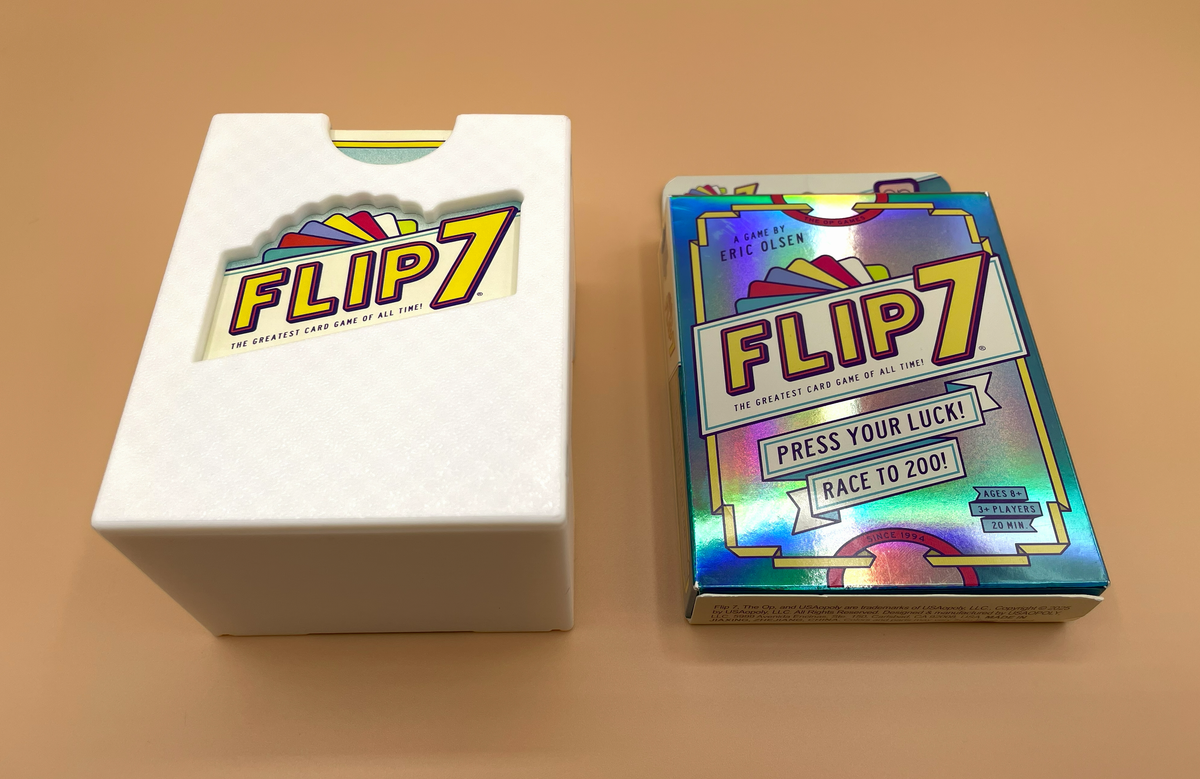 Flip 7: Travel Case for Sleeved Cards